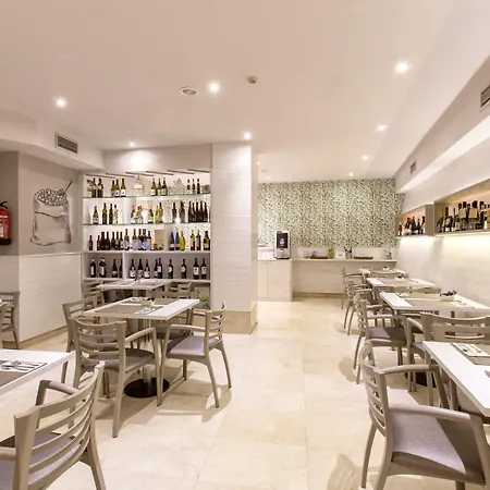 Alda San Carlos サンティアゴ・デ・コンポステーラ