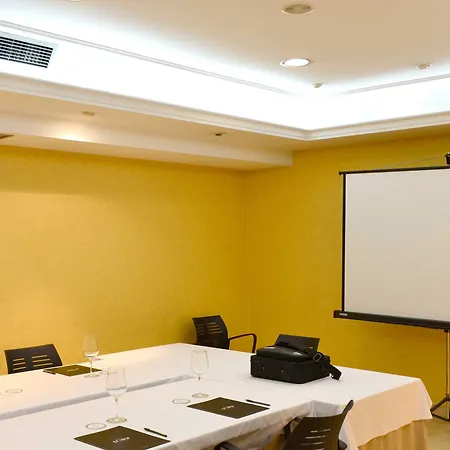 ホテル Alda San Carlos サンティアゴ・デ・コンポステーラ