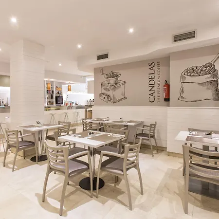 ホテル Alda San Carlos サンティアゴ・デ・コンポステーラ