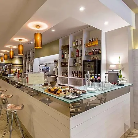 Alda San Carlos 3* سانتياغو دي كومبوستيلا
