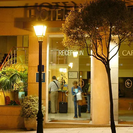 Alda San Carlos מלון 3*