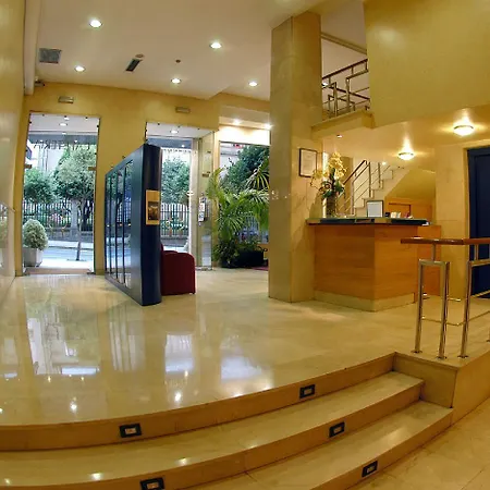 Alda San Carlos מלון 3*