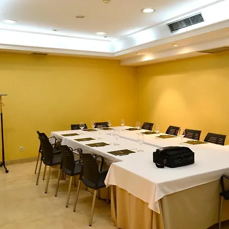 Alda San Carlos سانتياغو دي كومبوستيلا