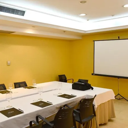 Alda San Carlos سانتياغو دي كومبوستيلا